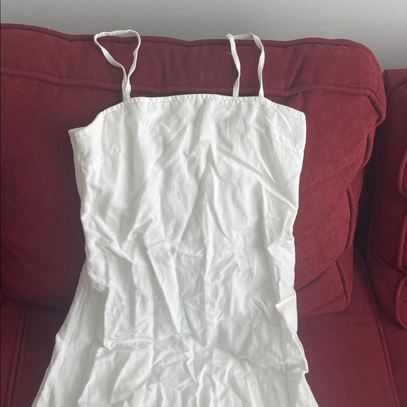 White Dress - Picture 2 of 4